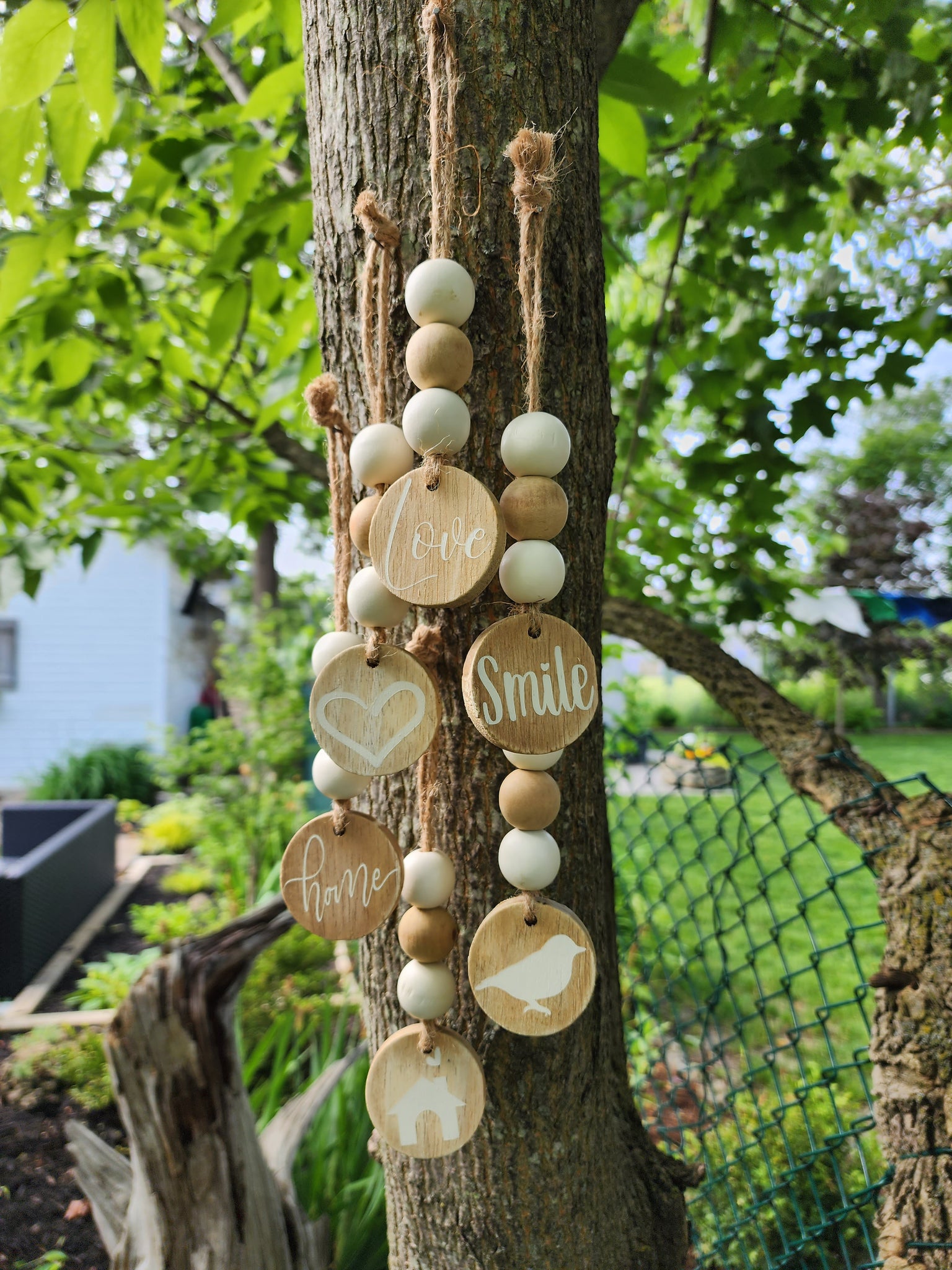 Hand painted decor beads