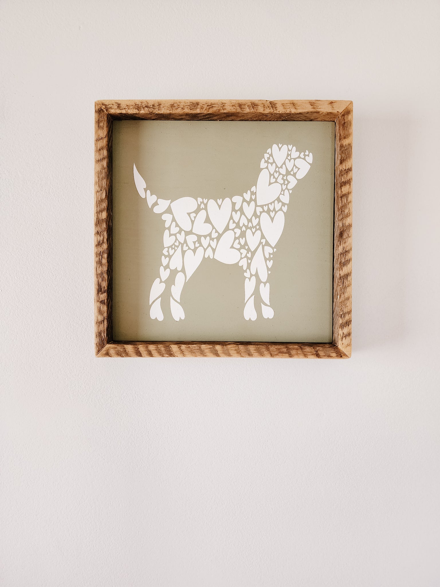9x9 Heart dog sign -light green