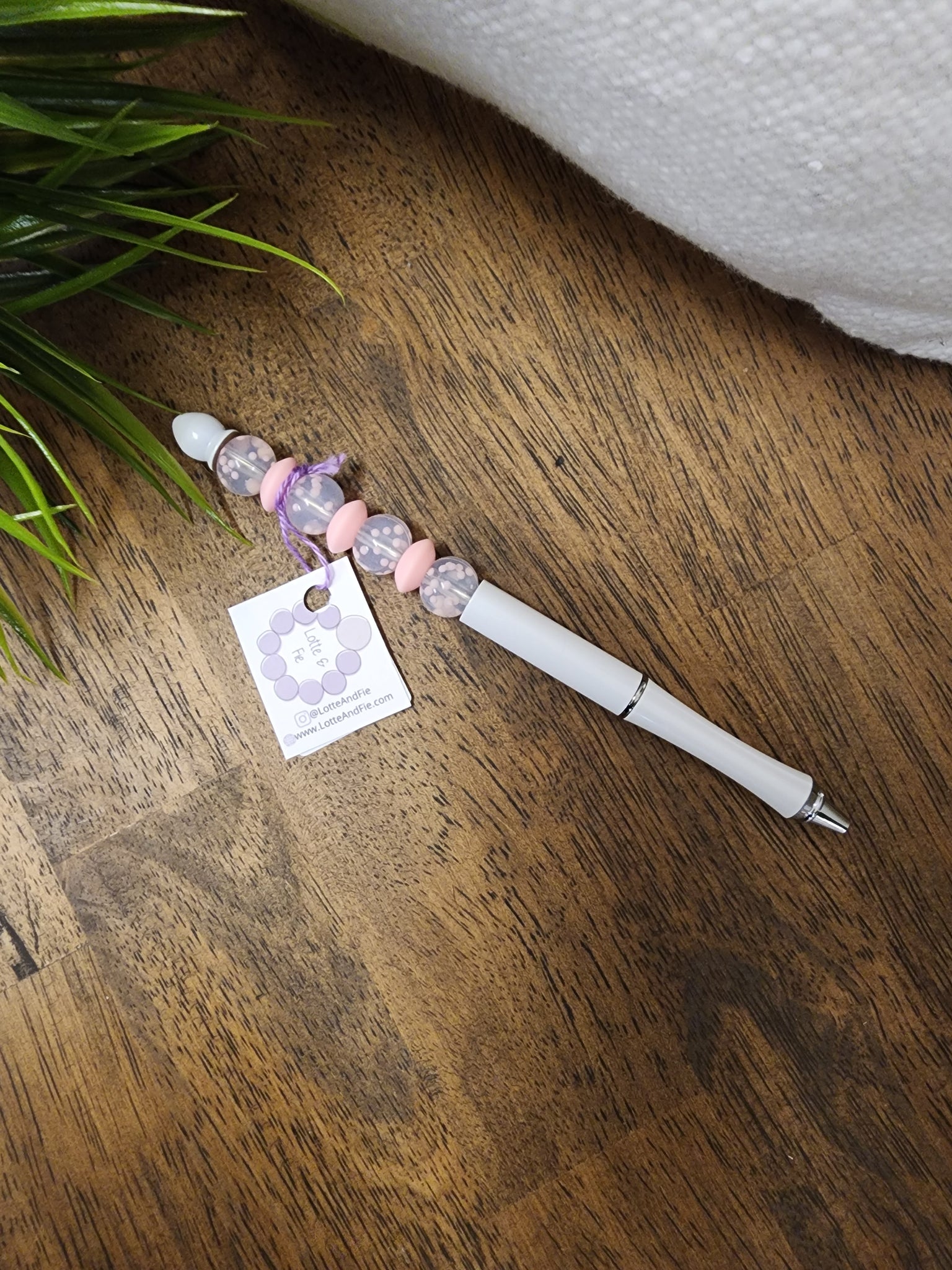 Valentines Silicone Sprinkle Beaded Pen- Light Pink