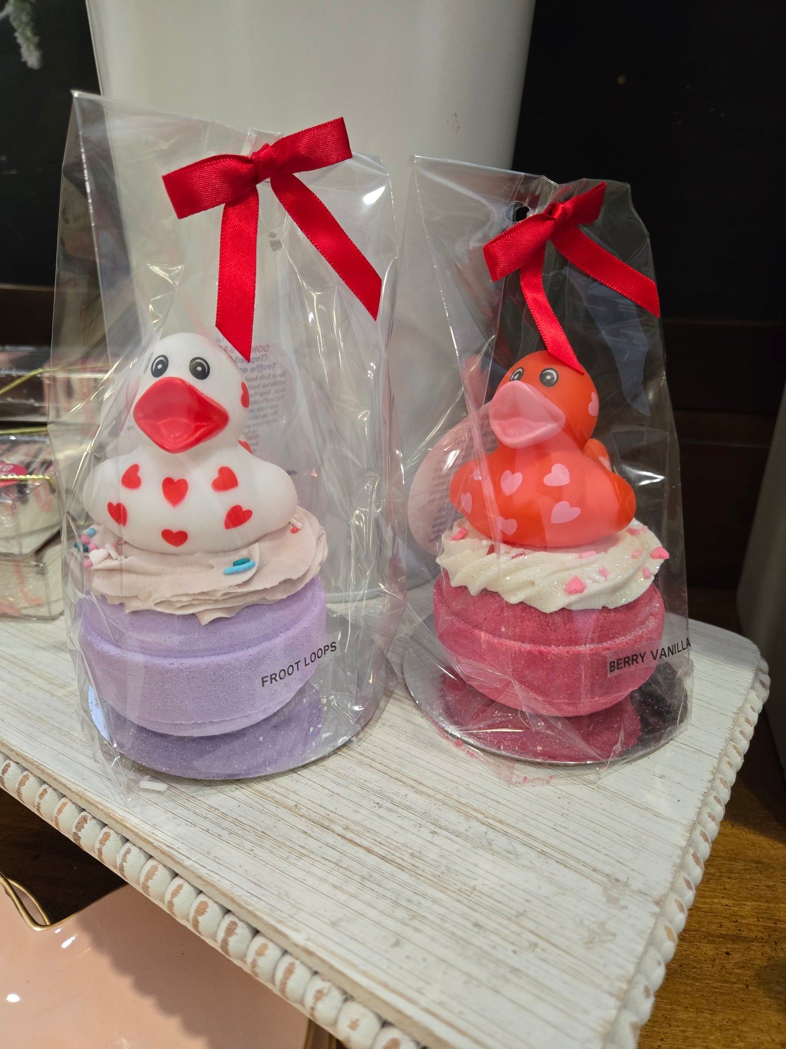 Large heart Duck dount bath bomb