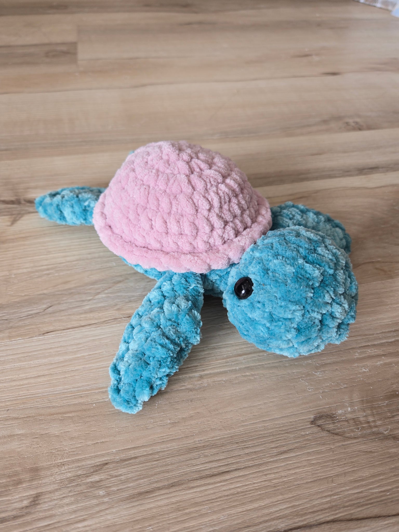 Knitted Turtle -pink shell