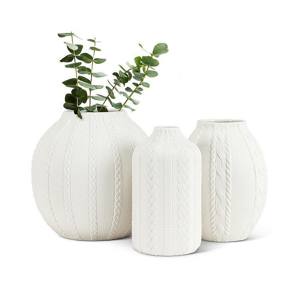 Knit & Cabled Slim Vase