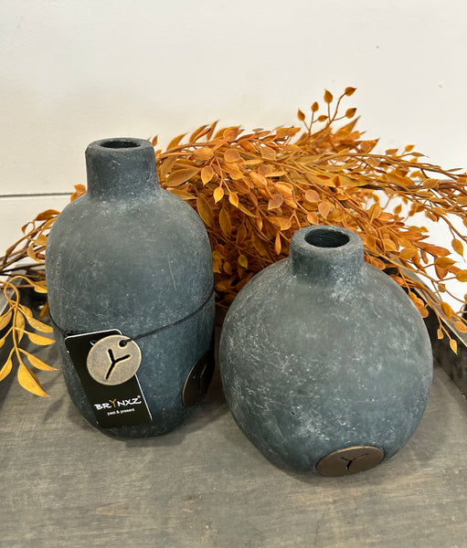 Black Bud Vase