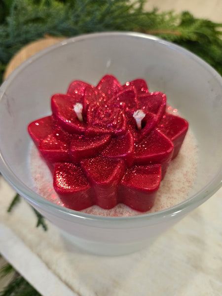 Winter Garland Soy Wax Candle - 2 Sizes 3 Options