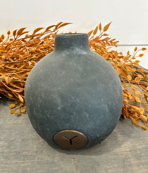 Black Bud Vase