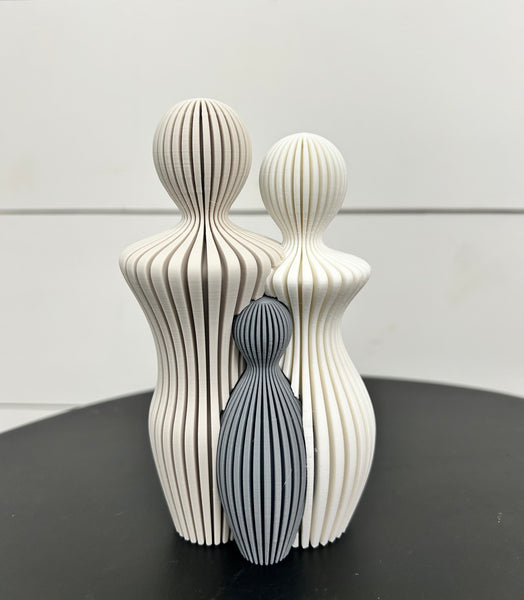 VM08 Customizable Family Statues- Mom & 1 Child Base Add Additional Parent/Child or Pets