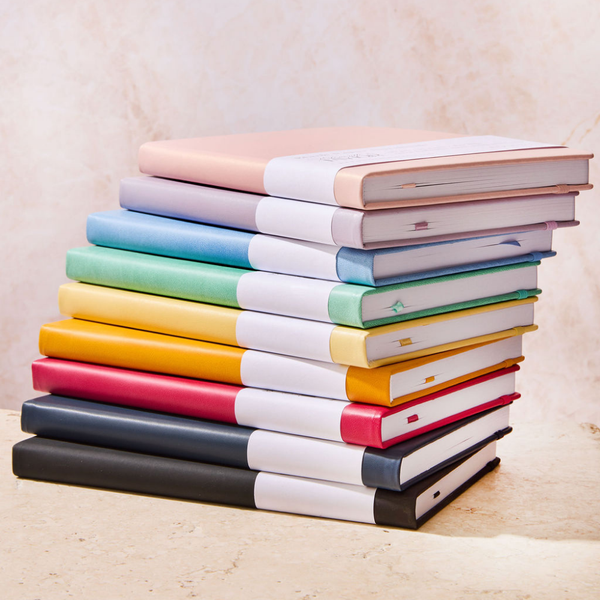 160 Page A5 Blank Journals: 120 GSM Thick Blank Card Stock: Navy Blue