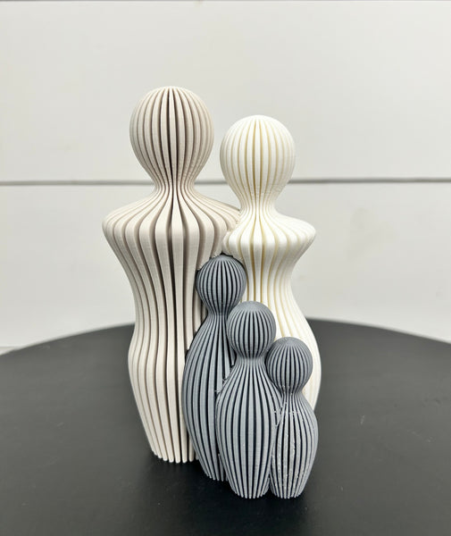 VM08 Customizable Family Statues- Mom & 1 Child Base Add Additional Parent/Child or Pets