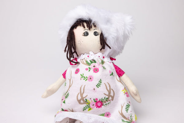 6a32f7be6982234f0f465536_cute-handmade-doll-2_1790378128327.jpg