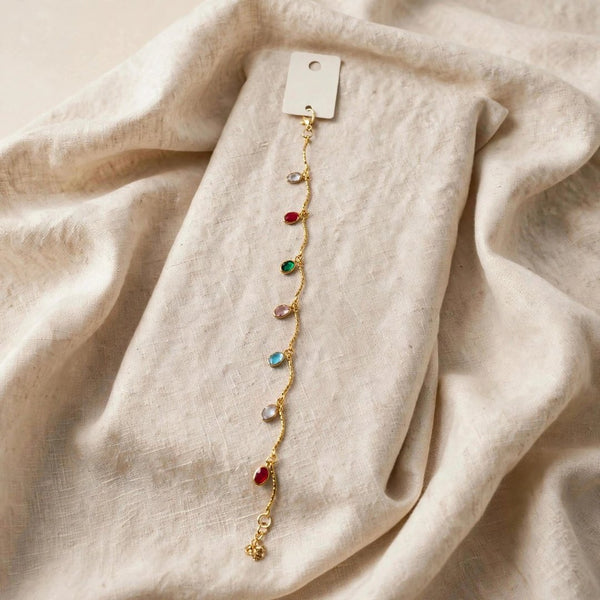 6a32f7be6982234f0f465536_gold-bracelet-linen-3-1080_1791135884078.jpg