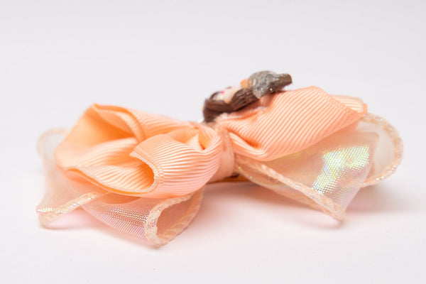 6a32f7be6982234f0f465536_peach-girls-clip_1790377439647.jpg