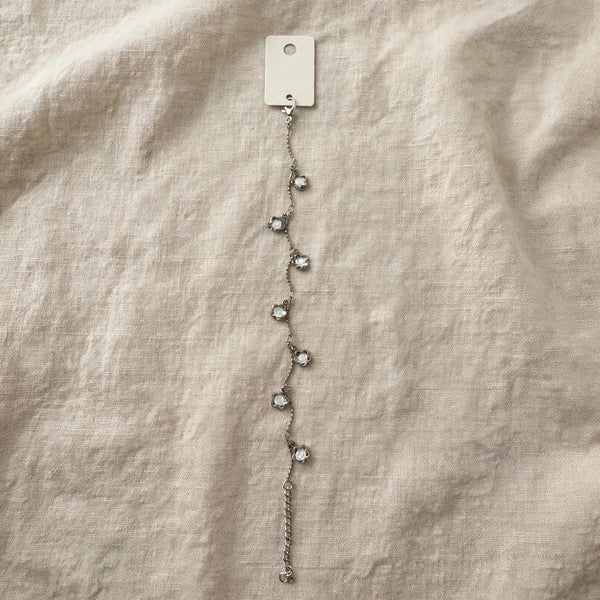 6a32f7be6982234f0f465536_silver-bracelet-linen-1-1080_1791134547719.jpg