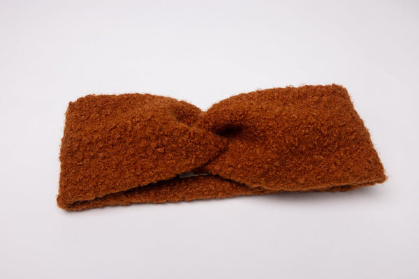 6a32f7be6982234f0f465536_winter-headband_1790373904819.jpg
