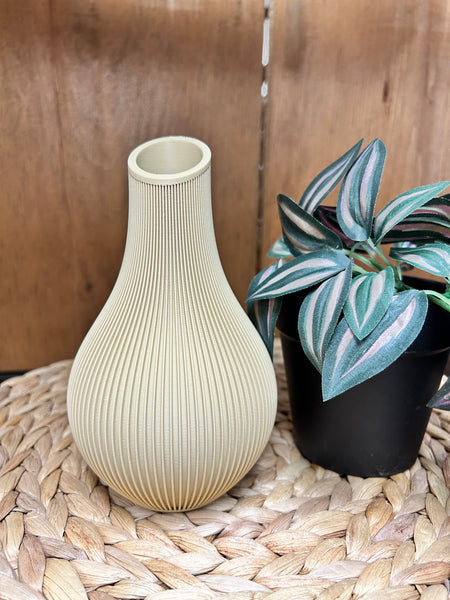 VM08 Japandi Vase- Large