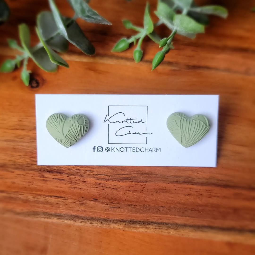 Puffy Heart Studs - green