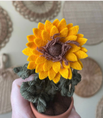 Felted Regular Sunflower