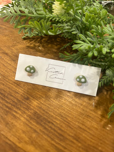 Mushroom Stud Mini - Green