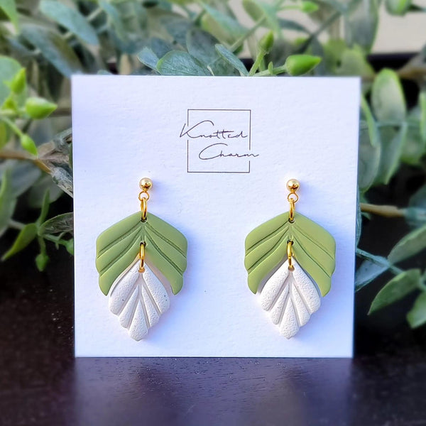 2 Piece Leaf Dangle Earring - Green/Cream