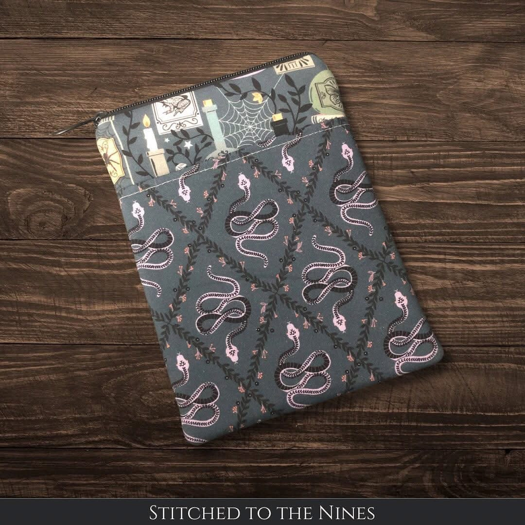 Padded Zippered Sleeves -Apothecary