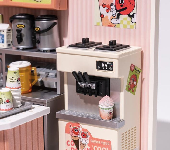 RoLife- Double Joy Bubble Tea | Super Creator DIY Stackable Dollhouse Miniatures Kit