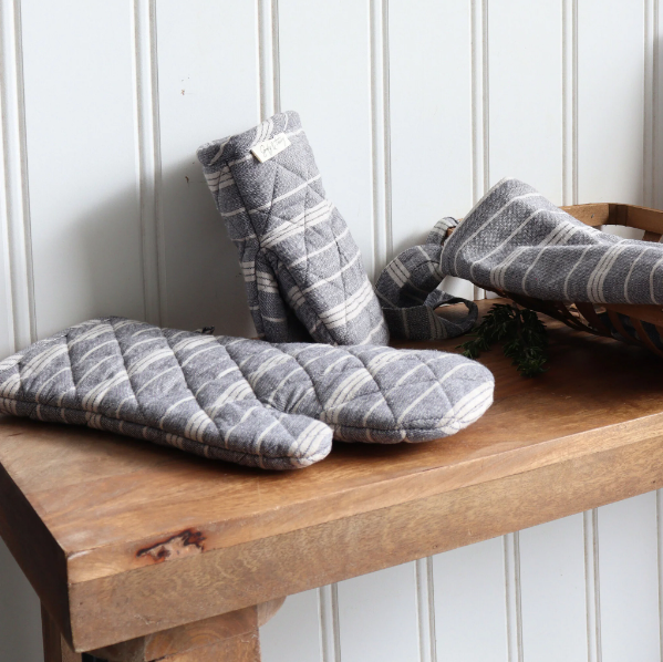 Stonewash Stripe Mitt & Grabber - 2pc Set Deep Grey