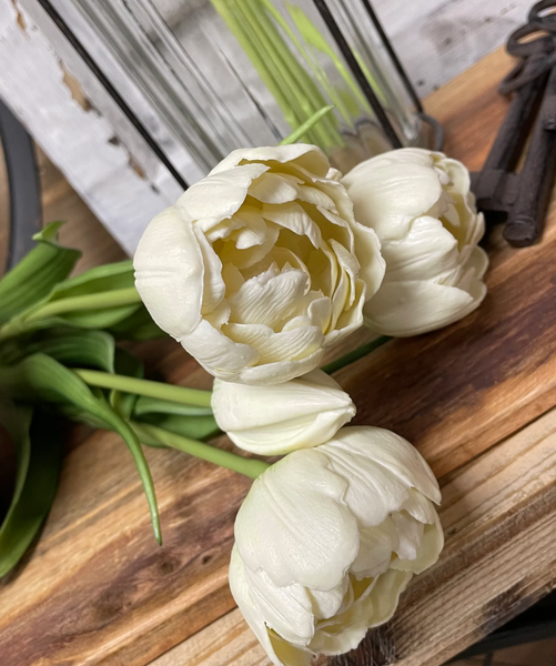 18' Real Touch White Tulip Bundle