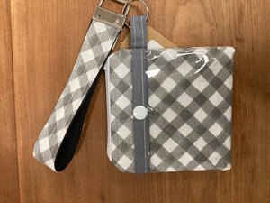 Zip Pouch 5x5" w/Clear Pocket & Fob - Grey Plaid Pattern