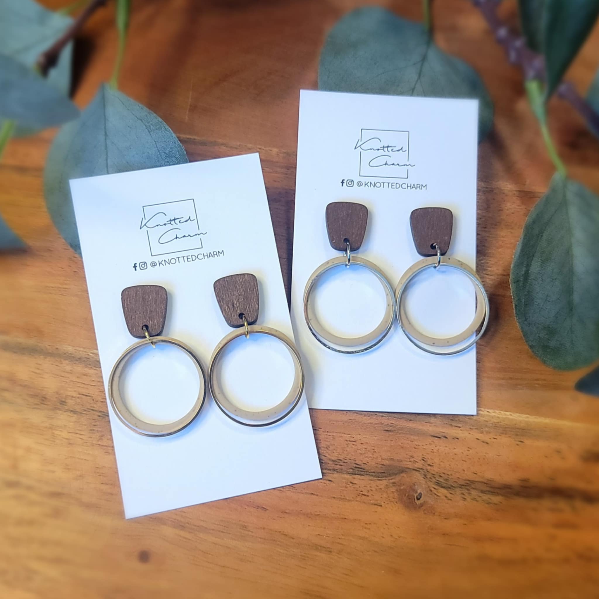 Small Circle dangle earrings- Tan & Silver
