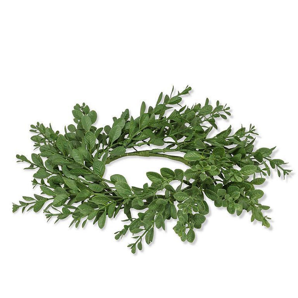Boxwood Candle Ring -9"