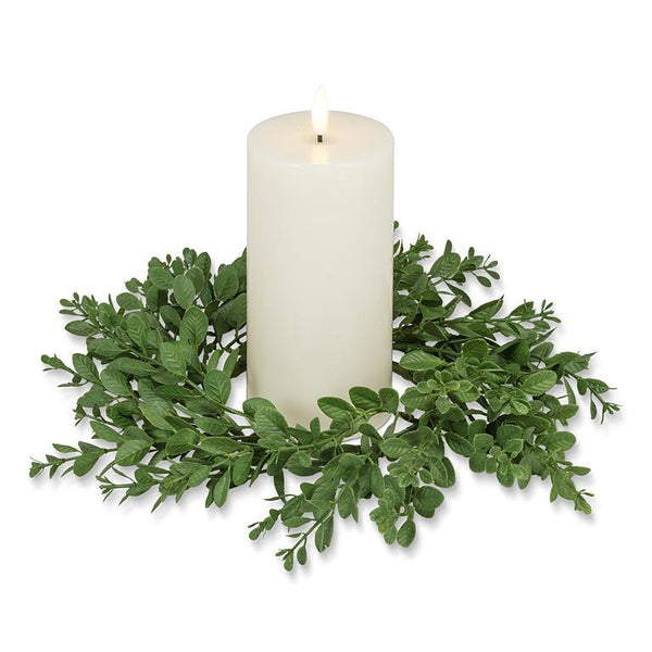 Boxwood Candle Ring -9"