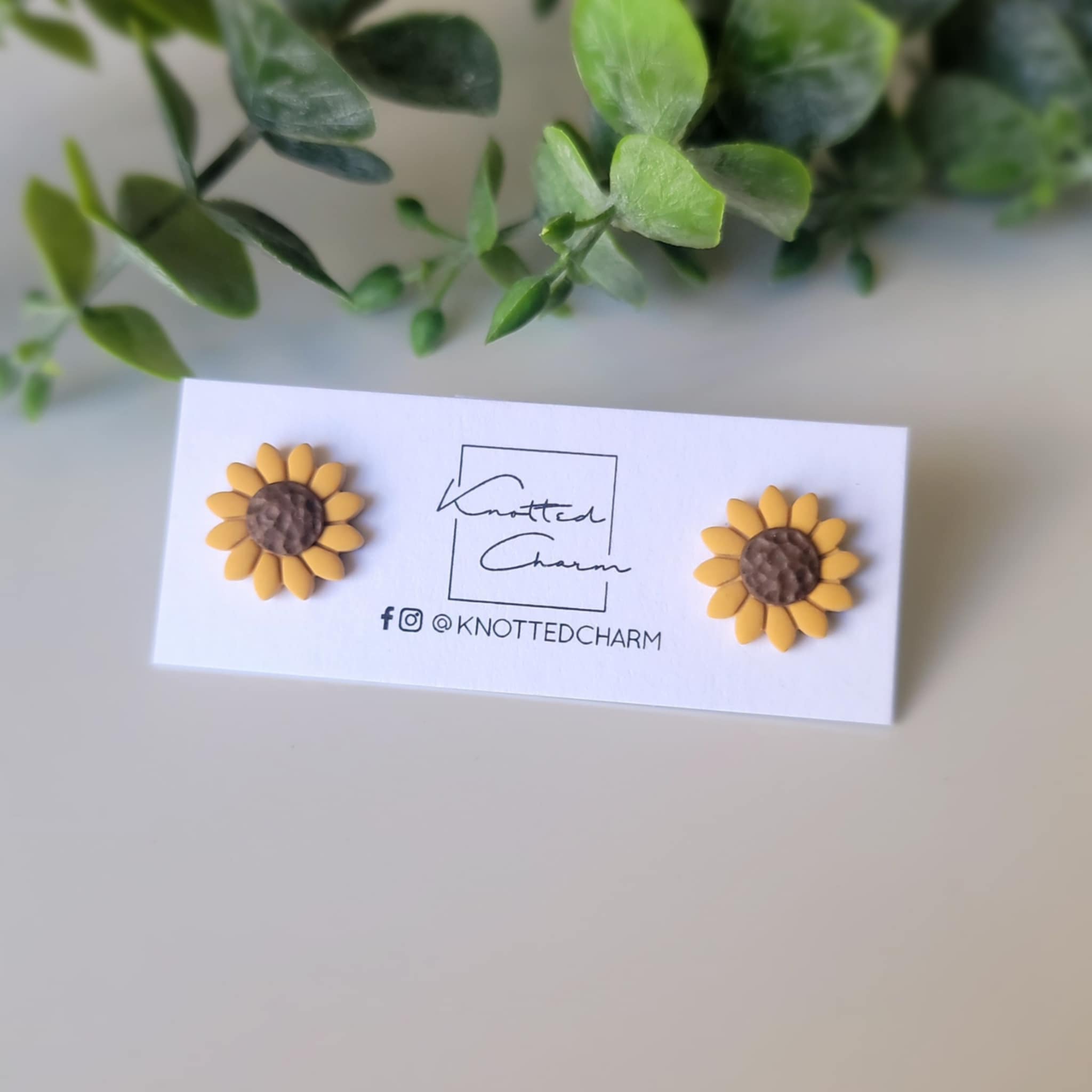 Sunflower stud earrings