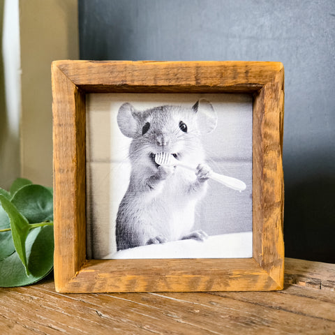 4x4 Mouse toothbrush sign