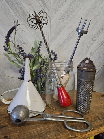 Vintage Assorted Kitchen Utensils