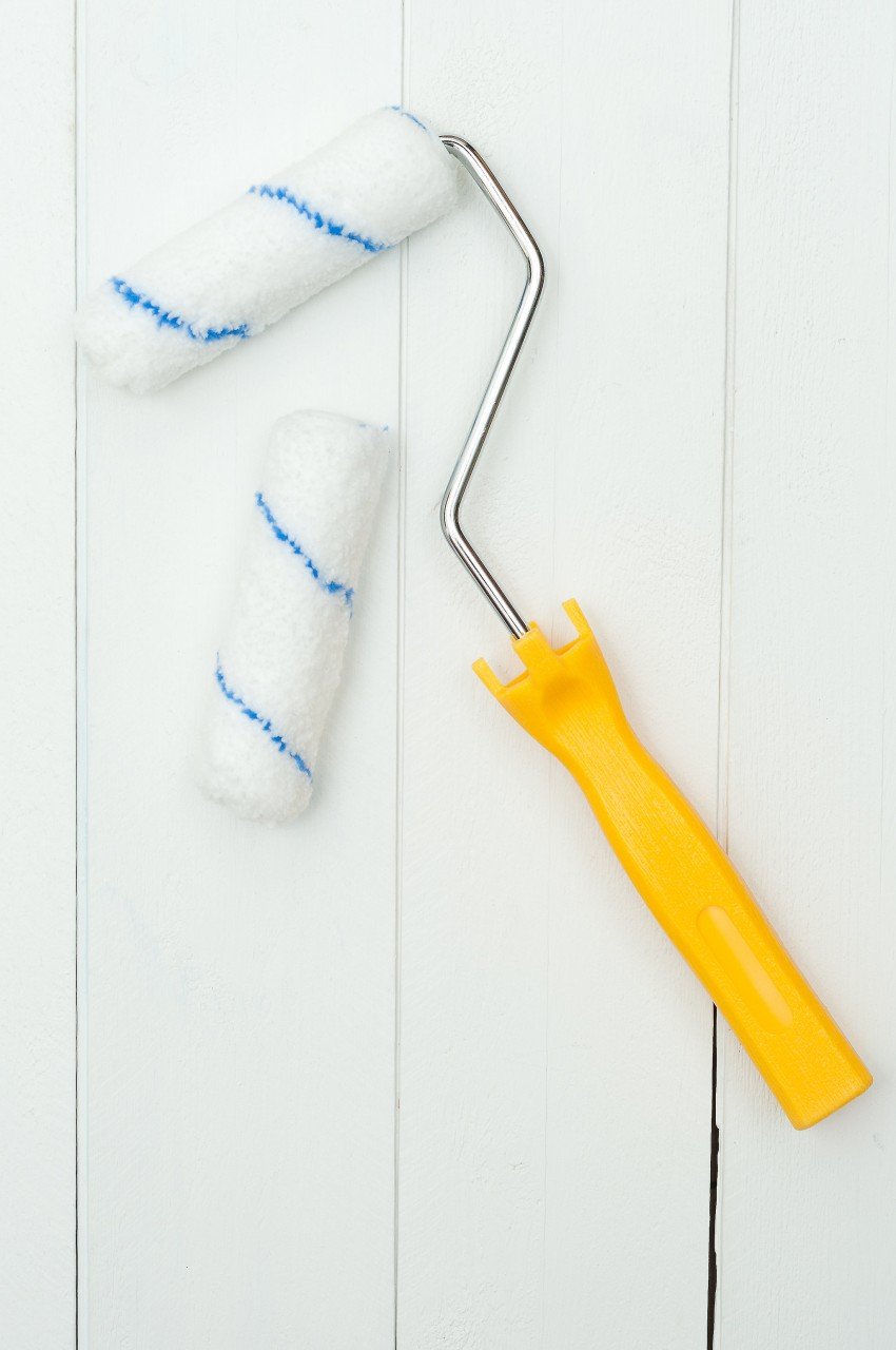 Fusion Mineral 4" Microfiber Roller and Frame