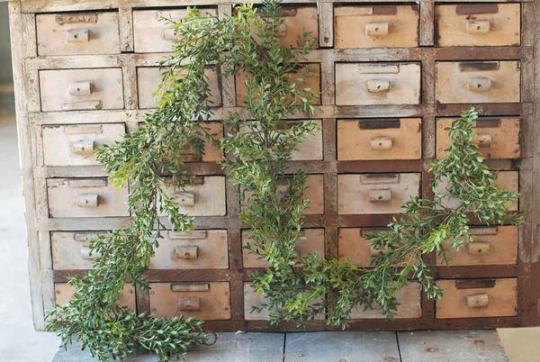 New England Boxwood Garland - 6′