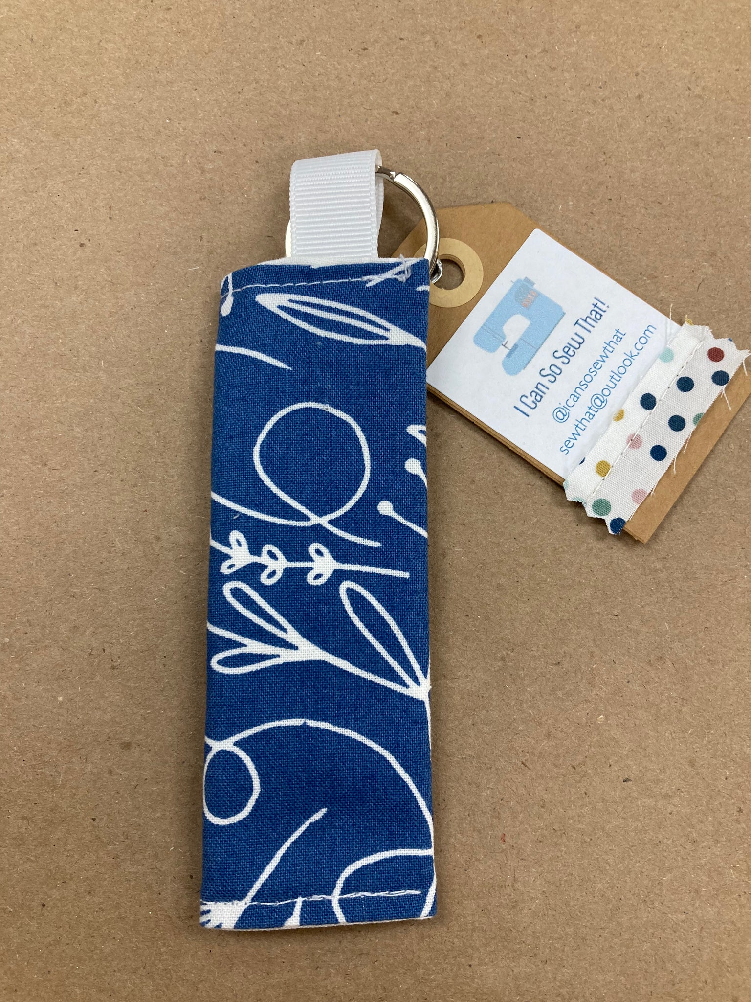 Lip Balm Keychain Pouch -Blue/White Laurel