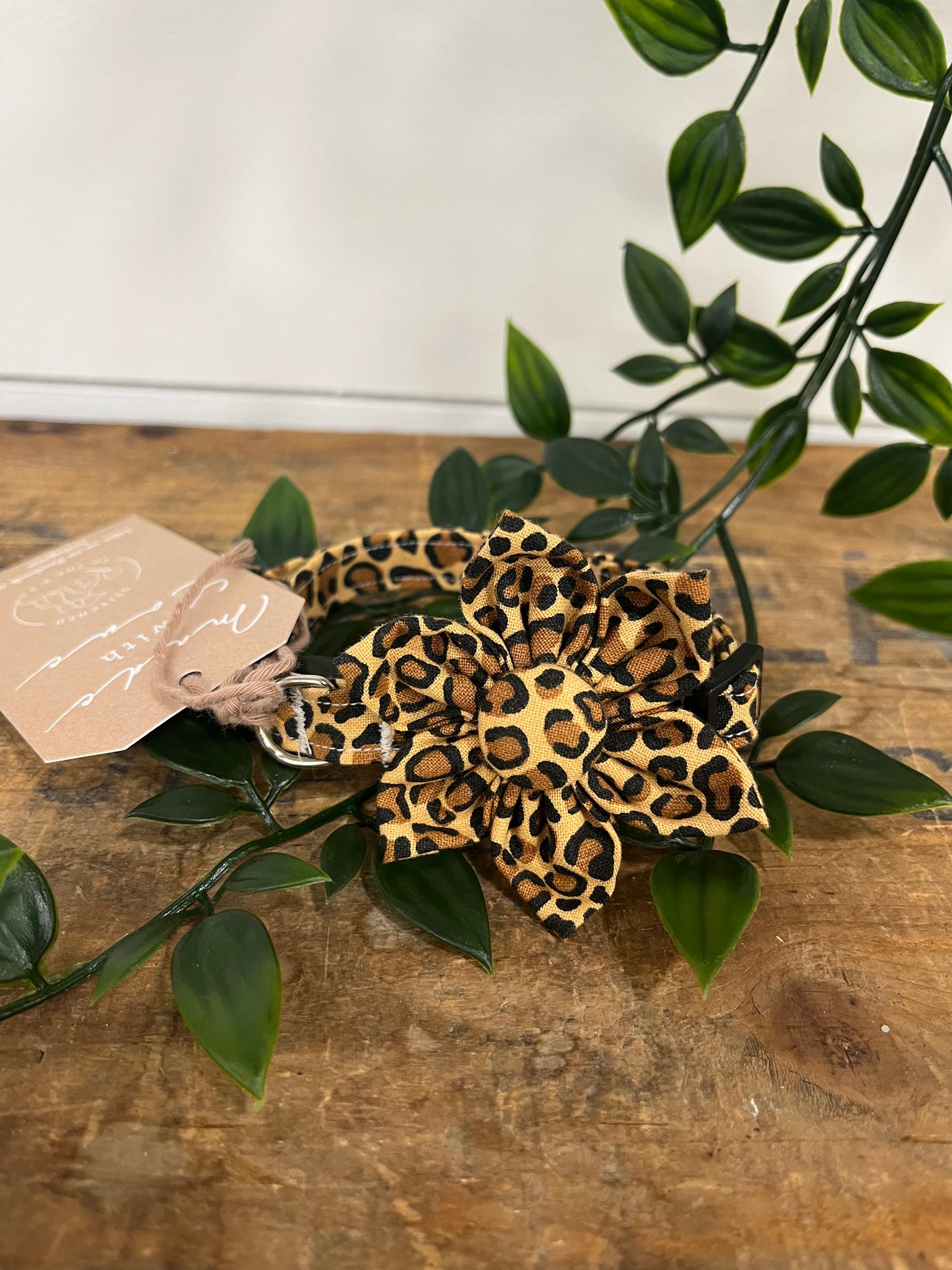 STN - Cat Collar Leopard Print