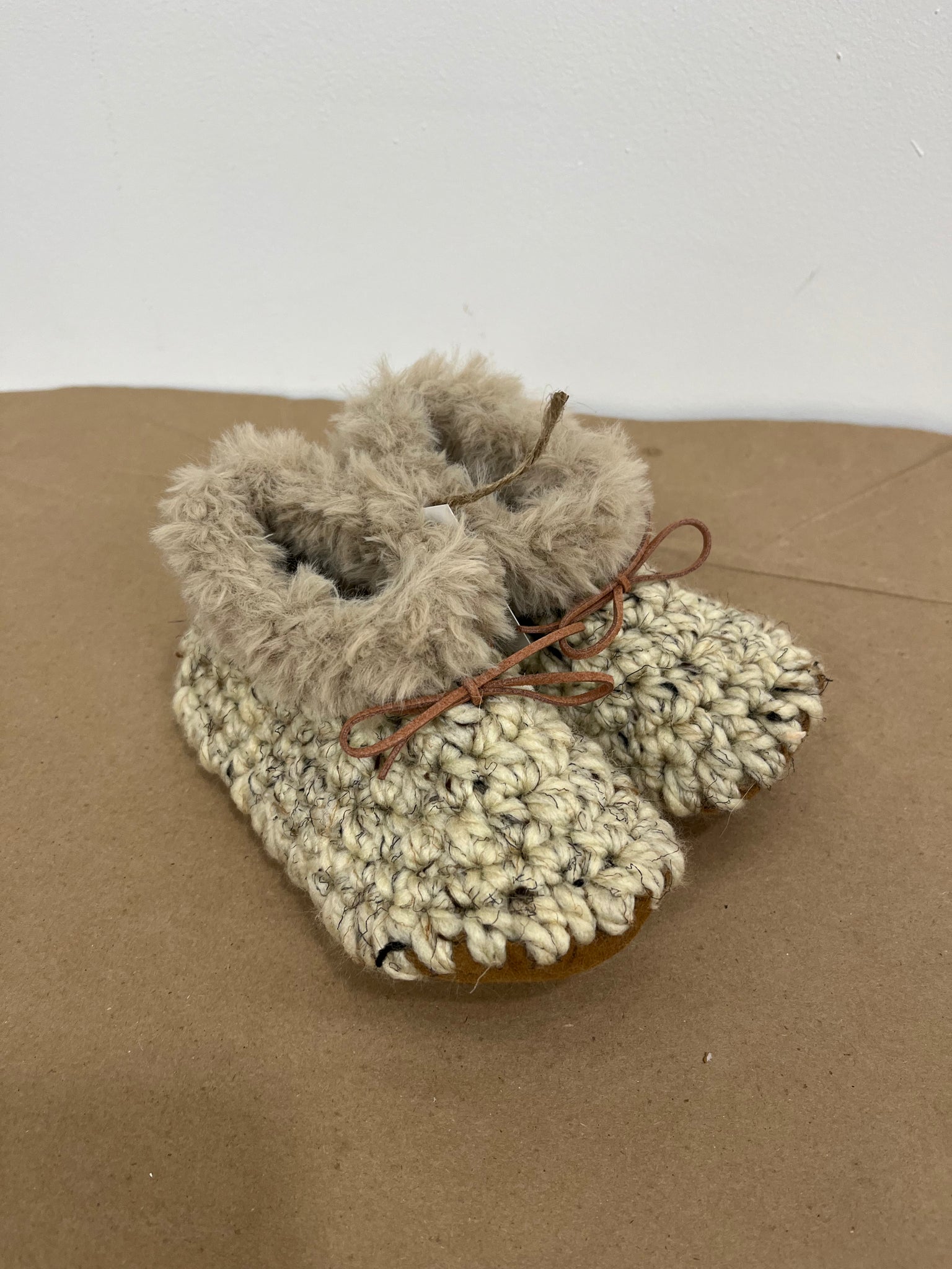 Knit Lined Slippers Oatmeal Colour- Youth